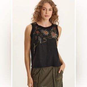 XCVI KATRINE SOFT TWILL EMBROIDERED ARTISAN TANK  In Black